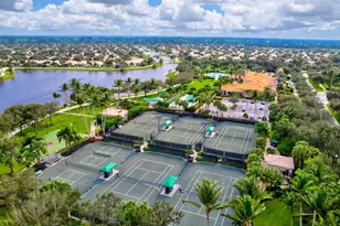 8269 St Johns Ct, Wellington, FL 33414 - Photo 37