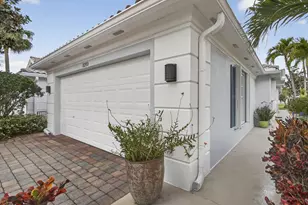 8269 St Johns Ct, Wellington, FL 33414 - Photo 3