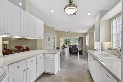 8269 Saint Johns Court, Wellington, FL 33414 - Photo 11