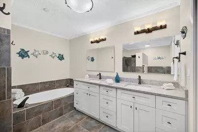 911 Oak Harbour Drive, Juno Beach, FL 33408 - Photo 3