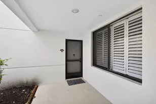 911 Oak Harbour Dr, Juno Beach, FL 33408 - Photo 5