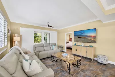 911 Oak Harbour Drive, Juno Beach, FL 33408 - Photo 13