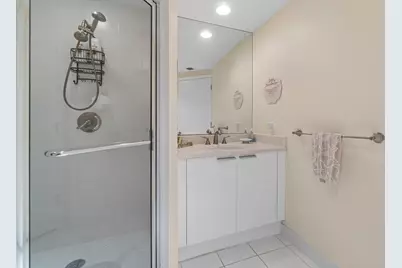 2650 Lake Shore Drive #302, Riviera Beach, FL 33404 - Photo 21