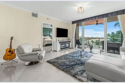 2650 Lake Shore Drive #302, Riviera Beach, FL 33404 - Photo 5