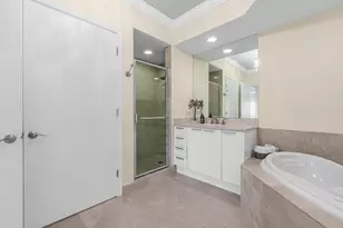 2650 Lake Shore Dr, Riviera Beach, FL 33404 - Photo 15