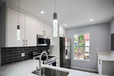 714 Nantucket Circle #B, Lake Worth, FL 33467 - Photo 13