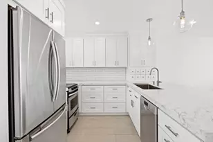 1041 Hillsboro Mile, Hillsboro Beach, FL 33062 - Photo 3