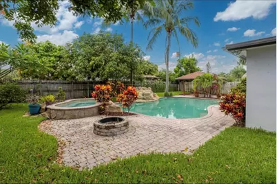 603 SE 7th Avenue, Deerfield Beach, FL 33441 - Photo 27