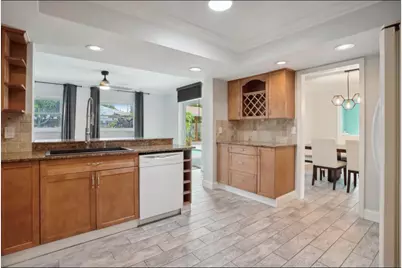 603 SE 7th Avenue, Deerfield Beach, FL 33441 - Photo 9