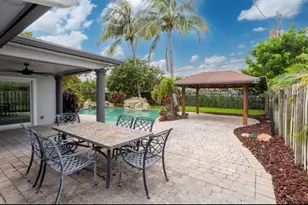 603 SE 7th Ave, Deerfield Beach, FL 33441 - Photo 23