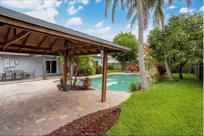 603 SE 7th Avenue, Deerfield Beach, FL 33441 - Photo 25