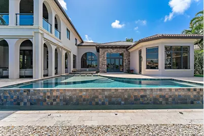 636 Hermitage Circle, Palm Beach Gardens, FL 33410 - Photo 5