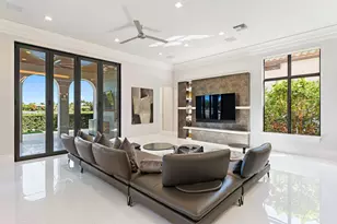 636 Hermitage Cir, Palm Beach Gardens, FL 33410 - Photo 21