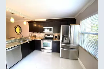 40 Essex Court #A, Royal Palm Beach, FL 33411 - Photo 3