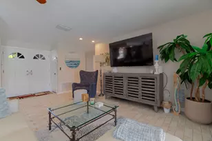 4370 Flax Ct, Palm Beach Gardens, FL 33410 - Photo 9