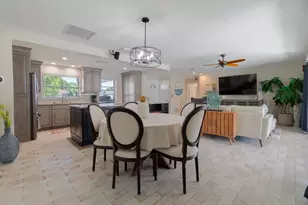 4370 Flax Ct, Palm Beach Gardens, FL 33410 - Photo 13