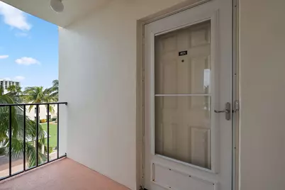 225 Beach Road #401, Tequesta, FL 33469 - Photo 9