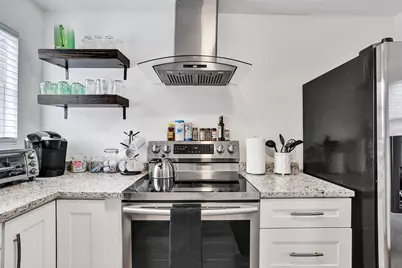 311 SE 3rd Avenue, Delray Beach, FL 33483 - Photo 9