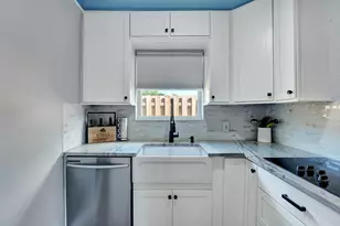 240 NW 9th Ave, Delray Beach, FL 33444 - Photo 11