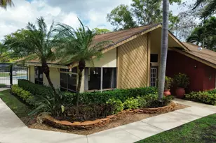 13055 Albright Ct, Wellington, FL 33414 - Photo 33
