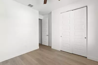 8906 Dahlia Circle, Port Saint Lucie, FL 34986 - Photo 5