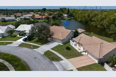 9232 Sun Pointe Drive, Boynton Beach, FL 33437 - Photo 5