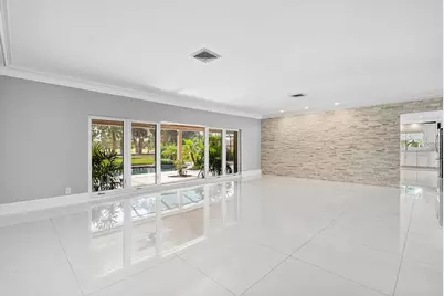 417 N Country Club Drive, Atlantis, FL 33462 - Photo 19