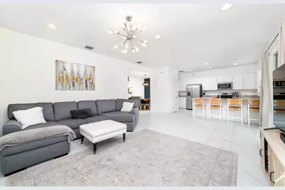 2011 NW Cataluna Circle, Port Saint Lucie, FL 34986 - Photo 11