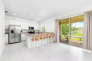 2011 NW Cataluna Cir, Port Saint Lucie, FL 34986 - Photo 13