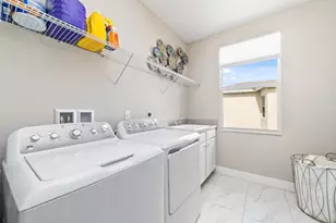 2011 NW Cataluna Cir, Port Saint Lucie, FL 34986 - Photo 21