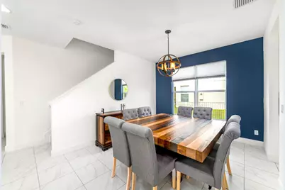 2011 NW Cataluna Circle, Port Saint Lucie, FL 34986 - Photo 9