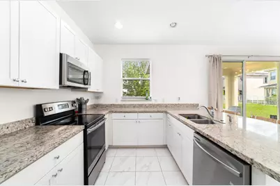 2011 NW Cataluna Circle, Port Saint Lucie, FL 34986 - Photo 15