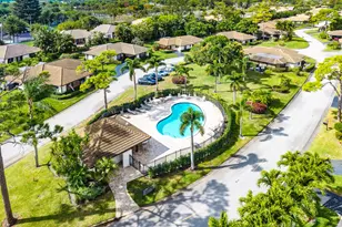 446 Pine Villa Dr, Atlantis, FL 33462 - Photo 51