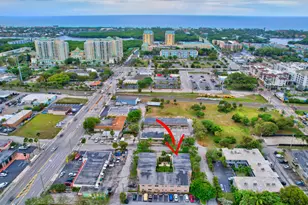 205 NE 3rd St, Boynton Beach, FL 33435 - Photo 9