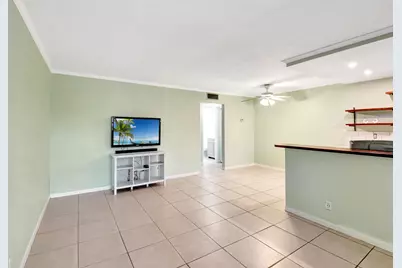 205 NE 3rd Street #208, Boynton Beach, FL 33435 - Photo 3