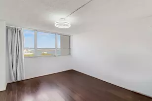 5600 N Flagler Dr, West Palm Beach, FL 33407 - Photo 23