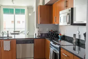 600 S Dixie Hwy, West Palm Beach, FL 33401 - Photo 5