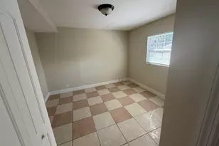 520 Seagrape Road N, Lantana, FL 33462 - Photo 13