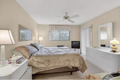 15235 Lakes Of Delray Boulevard #303, Delray Beach, FL 33484 - Photo 17