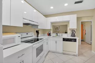 15235 Lakes of Delray Blvd, Delray Beach, FL 33484 - Photo 9