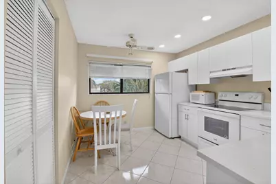 15235 Lakes Of Delray Boulevard #303, Delray Beach, FL 33484 - Photo 7