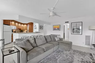 5851 Camino Del Sol, Boca Raton, FL 33433 - Photo 3