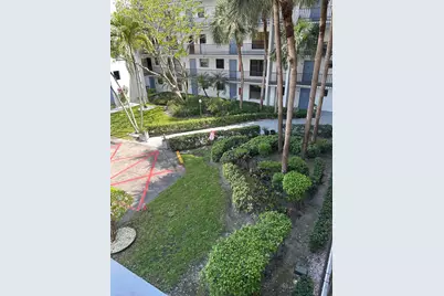 4700 Lucerne Lakes Boulevard #308, Lake Worth, FL 33467 - Photo 3