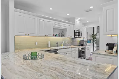 13254 Polo Club Road #C204, Wellington, FL 33414 - Photo 3