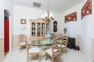 2017 SE Allamanda Dr, Port Saint Lucie, FL 34952 - Photo 11