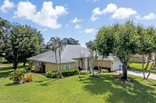 2017 SE Allamanda Dr, Port Saint Lucie, FL 34952 - Photo 1