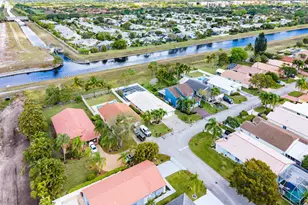 4797 NW 7th Pl, Deerfield Beach, FL 33442 - Photo 39