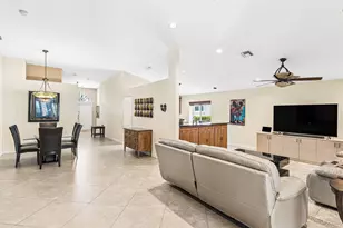 4797 NW 7th Pl, Deerfield Beach, FL 33442 - Photo 9