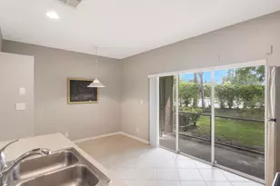 1527 Barrymore Ct, Wellington, FL 33414 - Photo 9