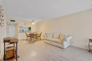 12026 Greenway Cir S, Royal Palm Beach, FL 33411 - Photo 19